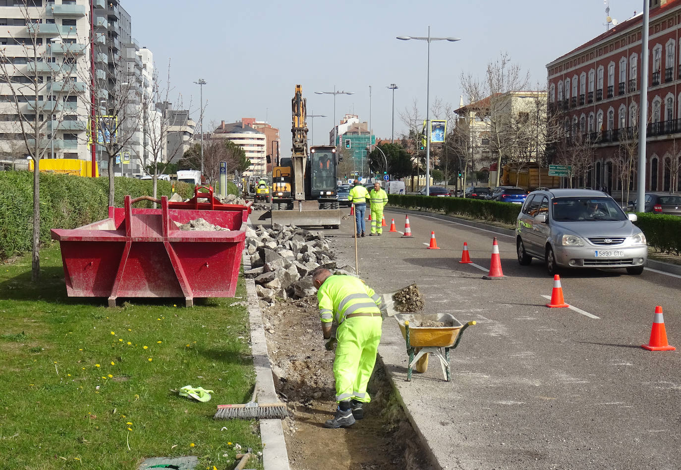 Obras en el paseo del Arco de Ladrillo