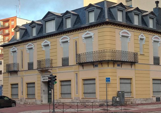 Centro infantil del Colegio Amor de Dios, ubicado en esta histórica calle.