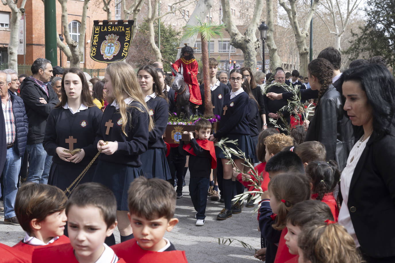 Las imágenes de la procesión protagonizada por los escolares vallisoletanos