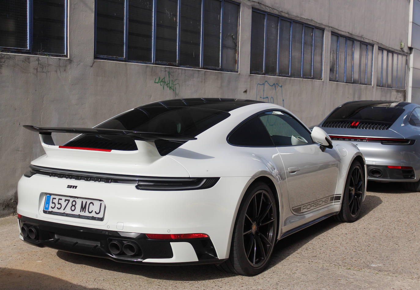 Fotografías de la concentración de automóviles Porsche en Valladolid