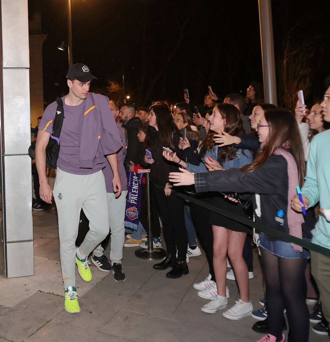 Expectación en Palencia a la llegada del Real Madrid