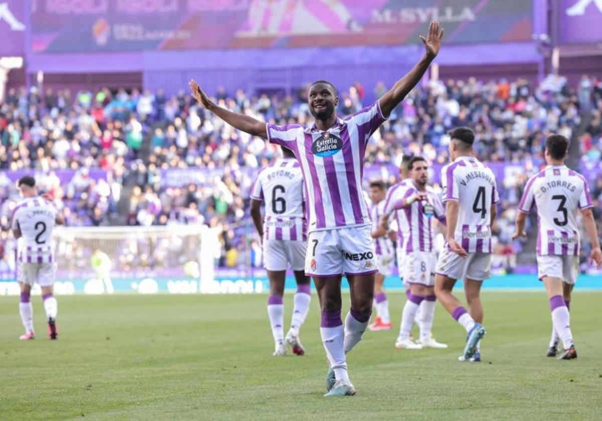 Sylla celebra el gol que marcó ante el Eibar.