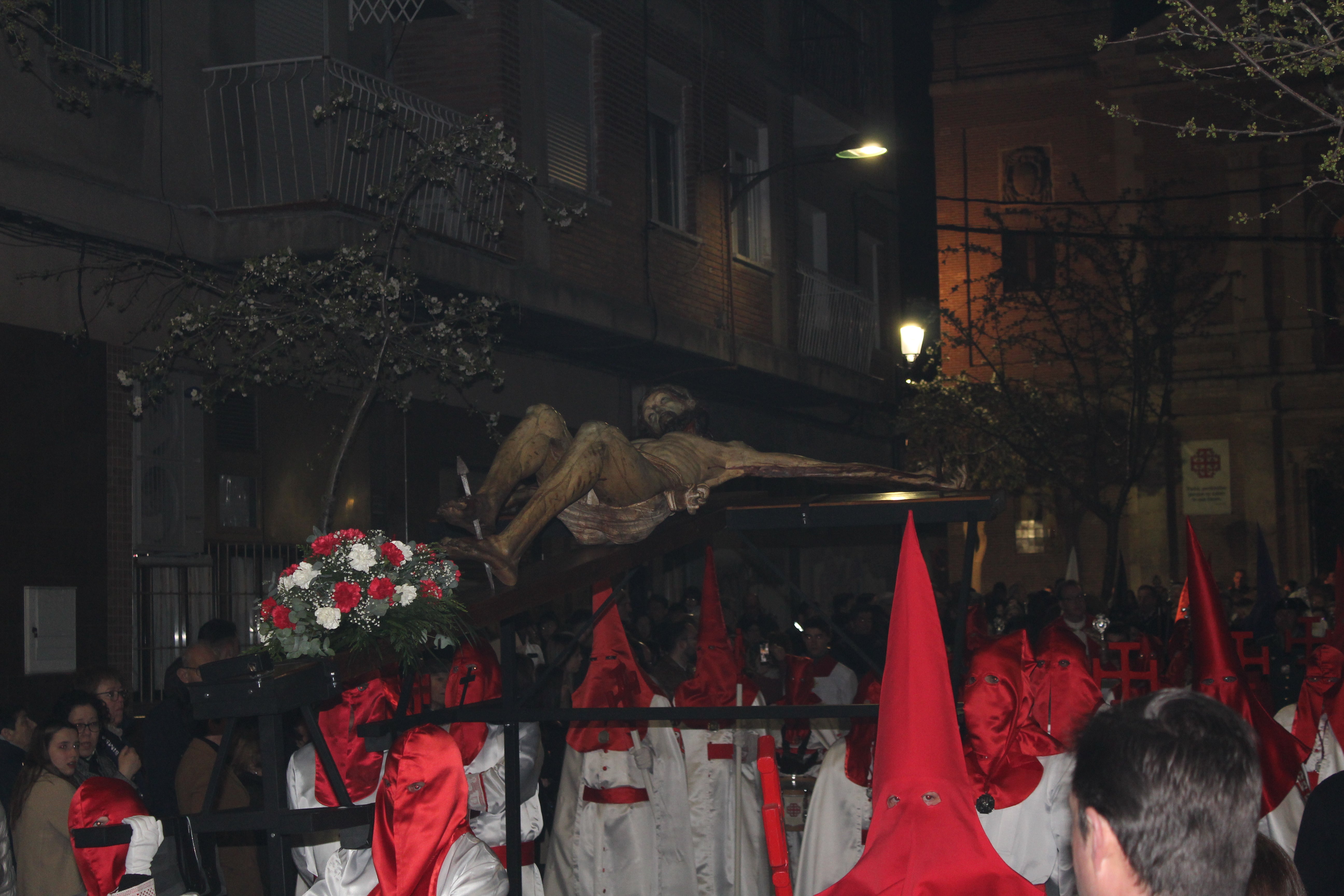 Cristo del Amor procesionando 