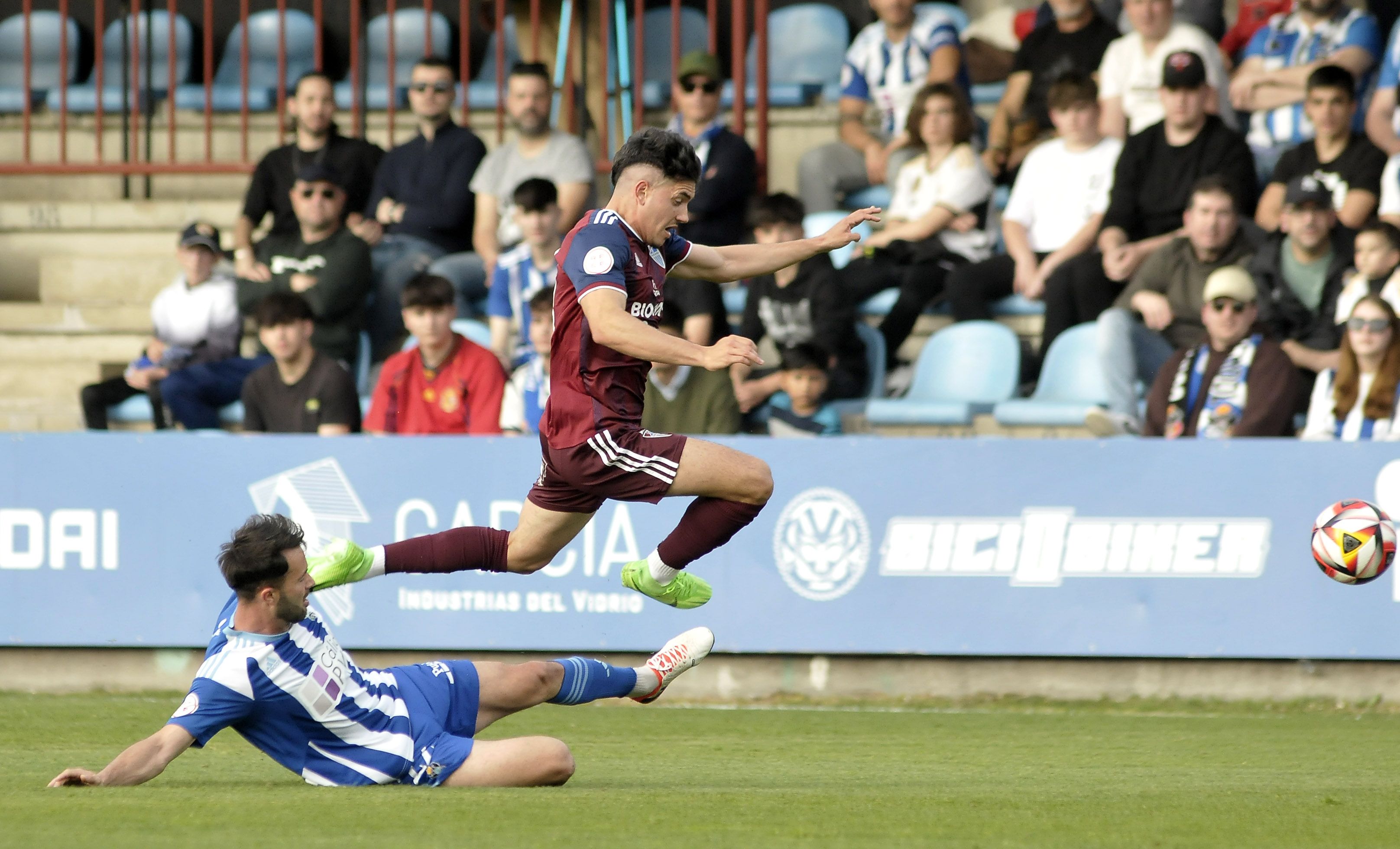 Las mejores imágenes del partido entre el Talavera y la Segoviana