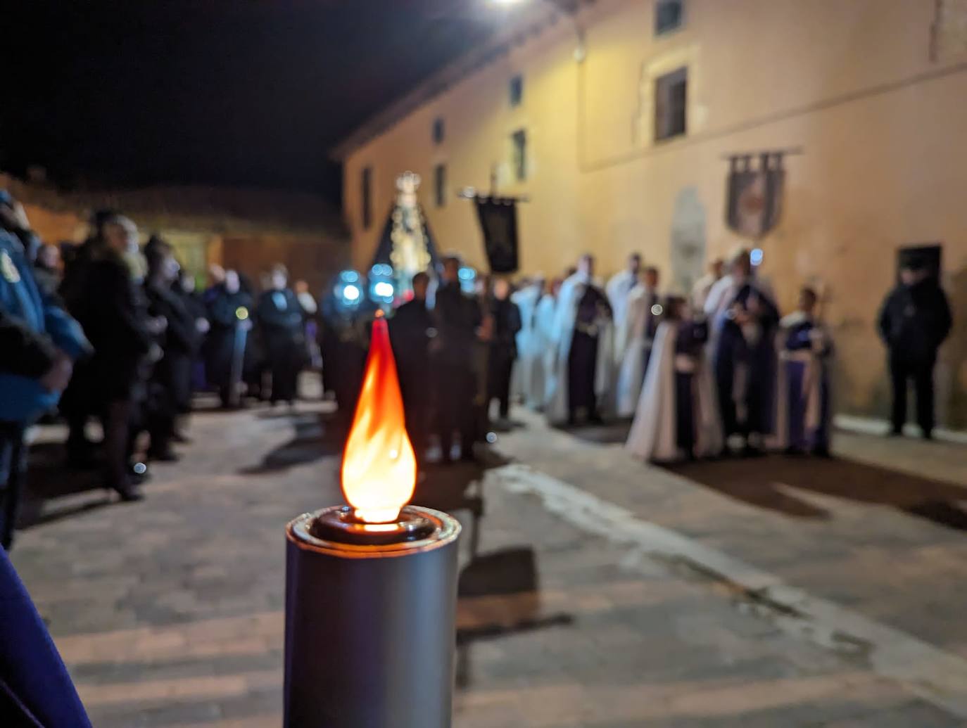 Las imágenes de la procesión del Rosario de Dolor en Torrelobatón