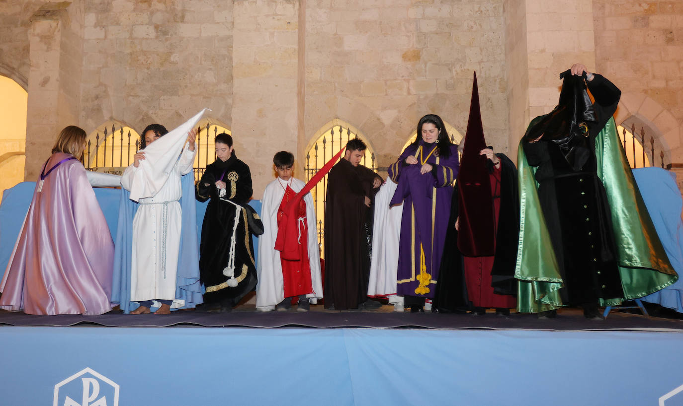 El acto de la vestición del Lunes Santo