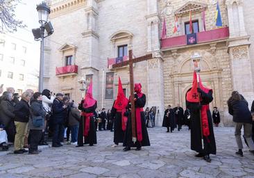 Estas son las calles cortadas del jueves por las procesiones