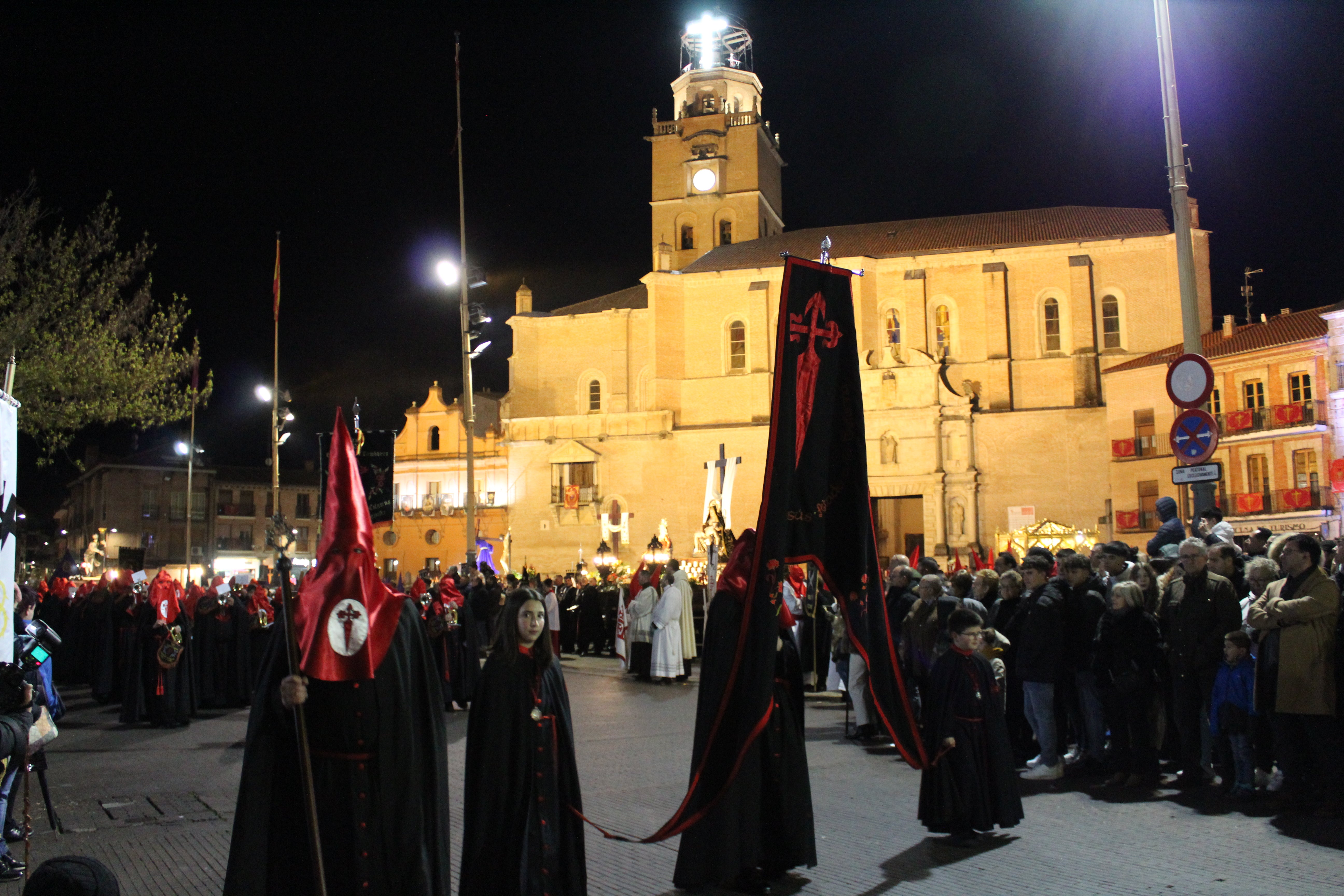 Procesión del Silencio