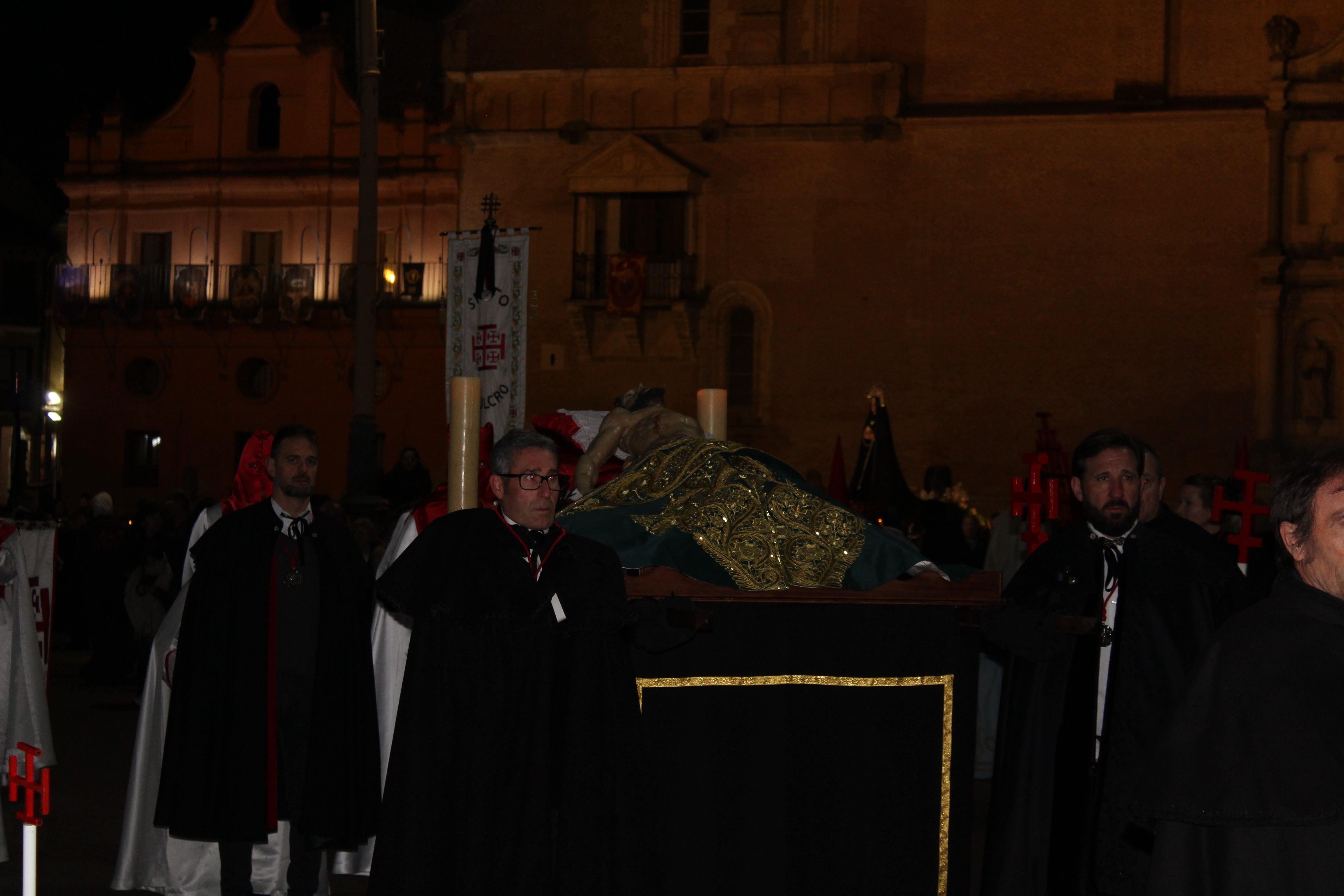 Procesión del Silencio