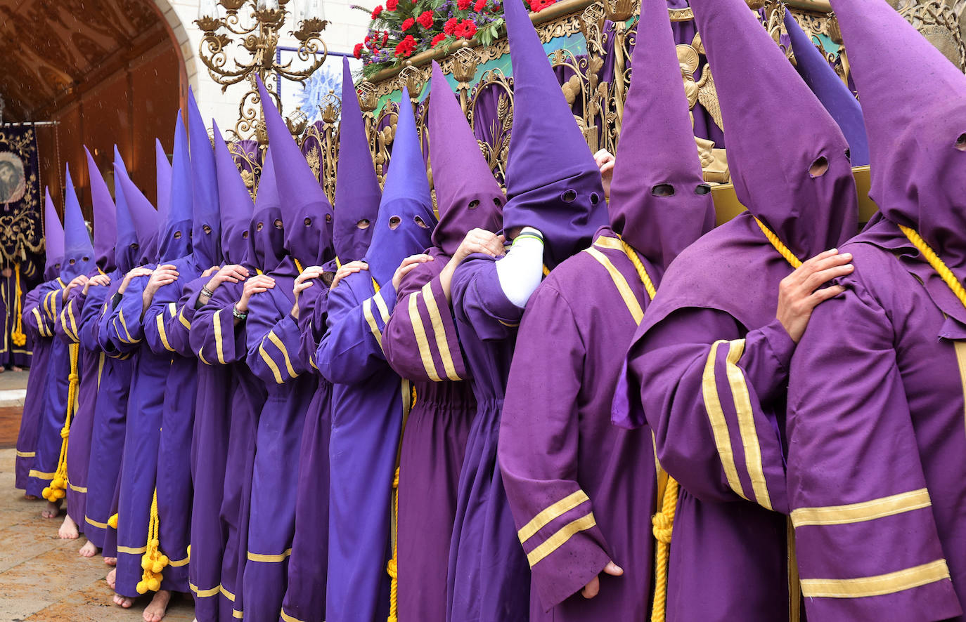 Los Nazarenos supenden la procesión de Los Pasos