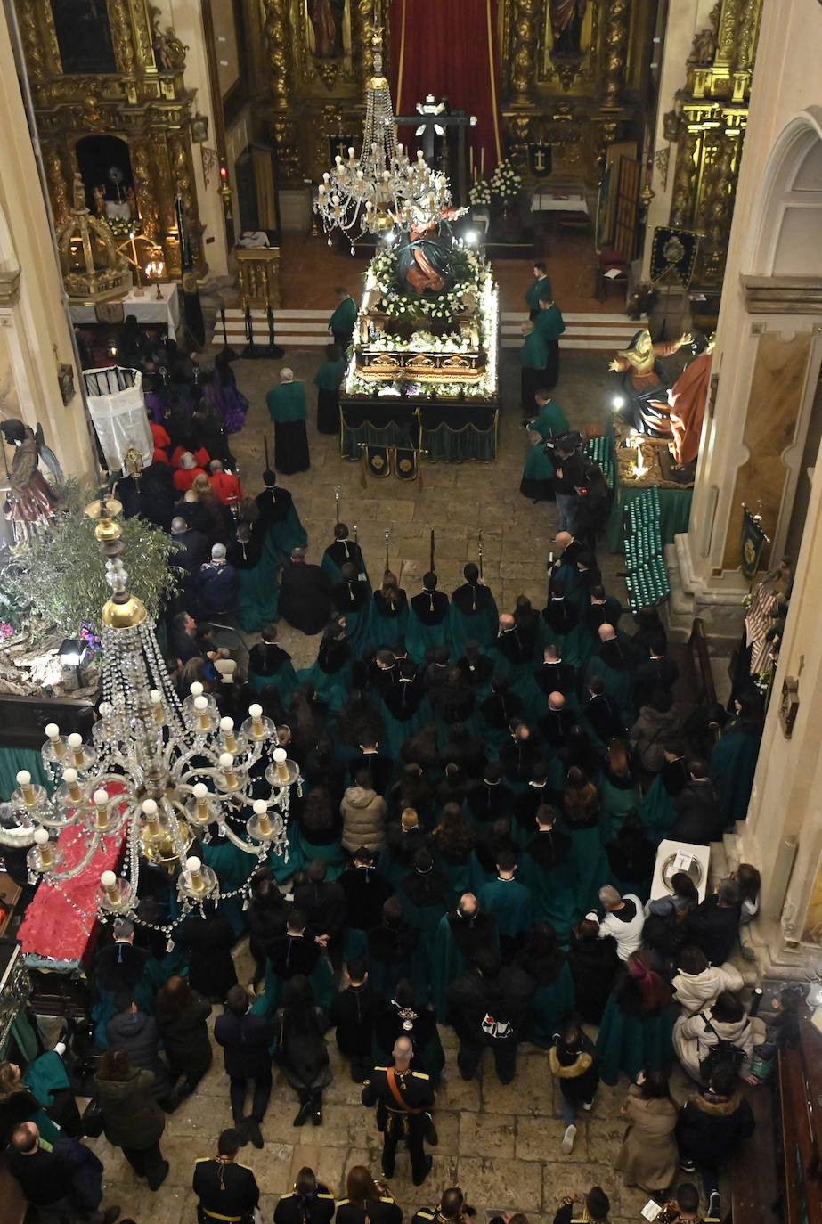 Procesión de la Cofradía Penitencial de la Santa Vera Cruz