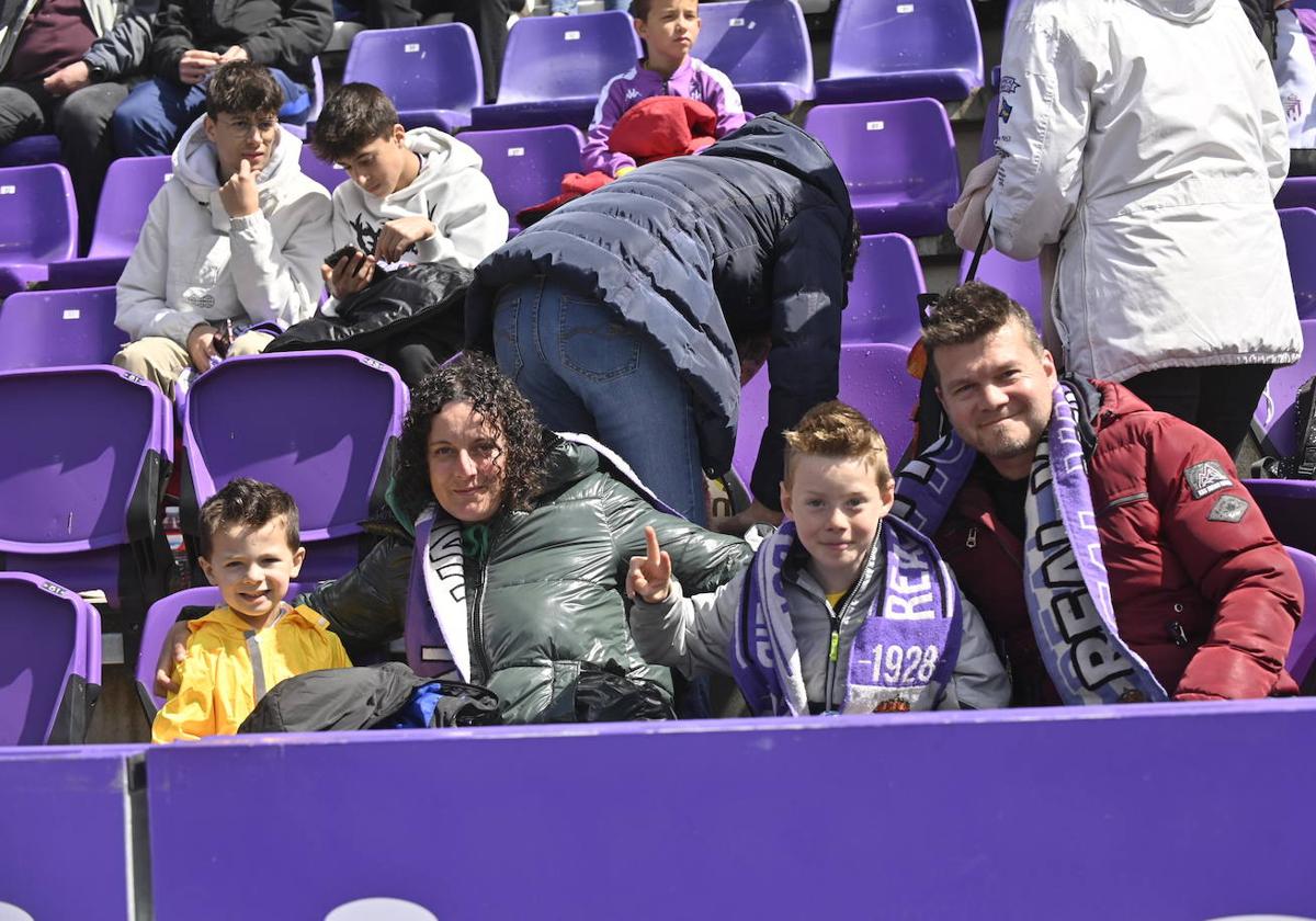 Búscate en la grada del estadio José Zorrilla (3/4)