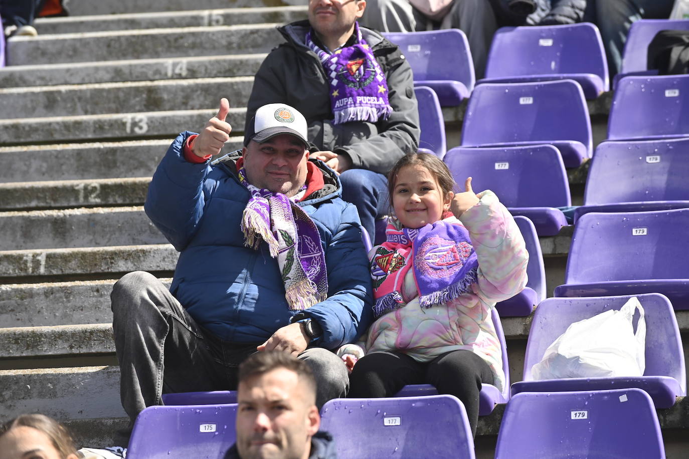 Búscate en la grada del estadio José Zorrilla (3/4)