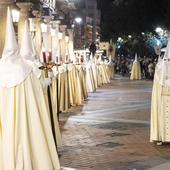 La Procesión General de Valladolid, con una hora de retraso y éxito de público