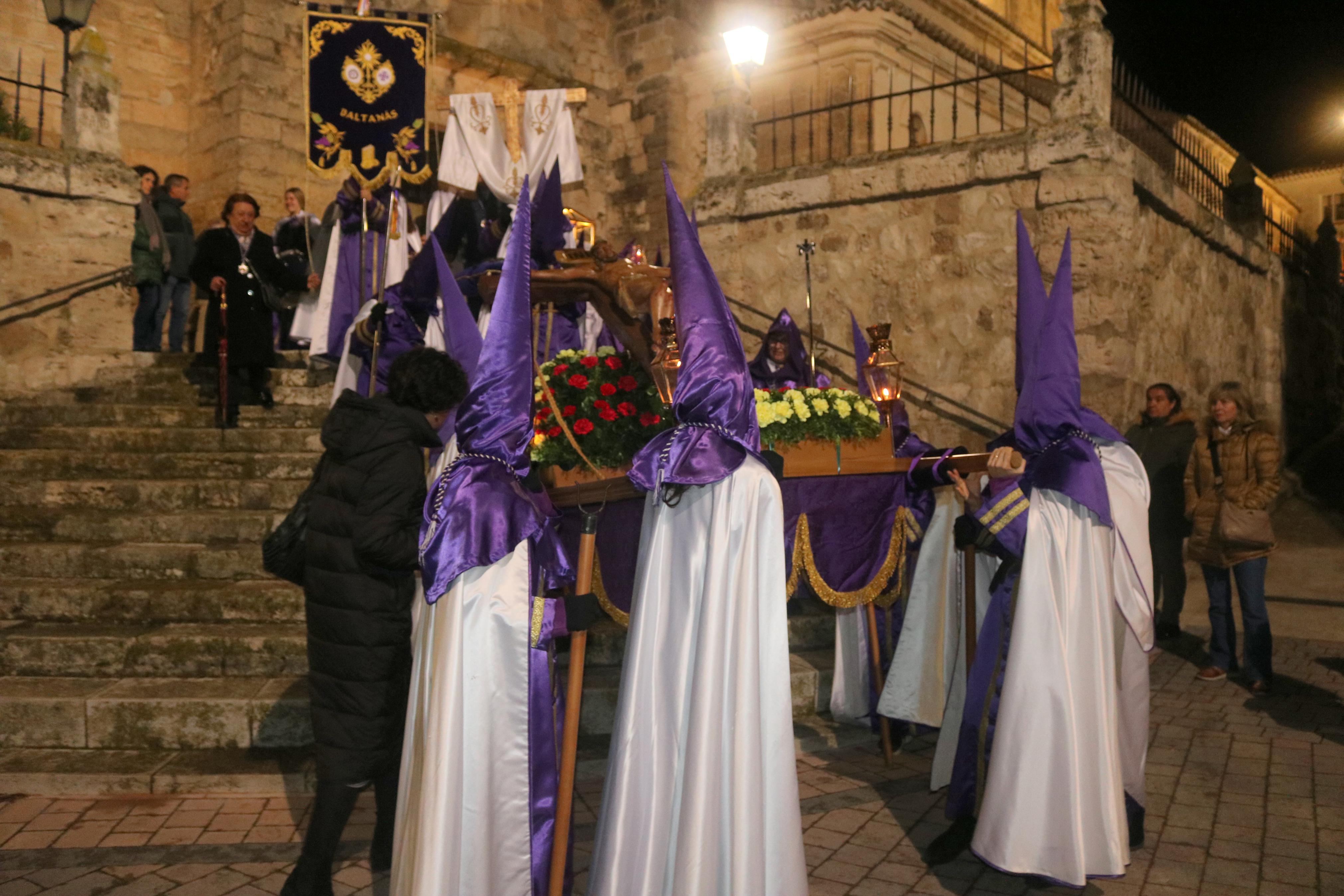 Procesión del Silencio y la Luz en Baltanás