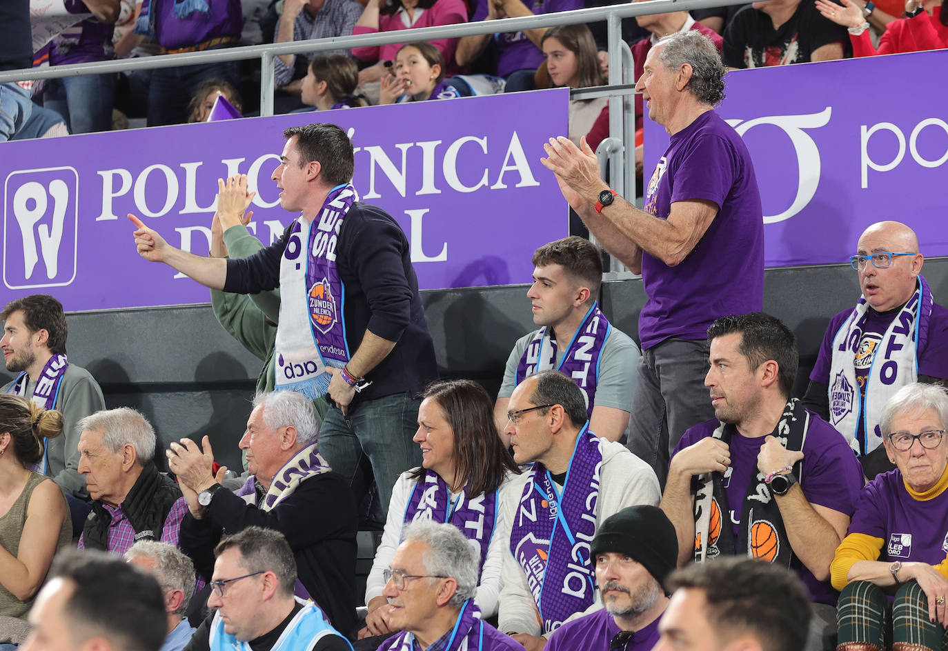 Zunder Palencia-Lenovo Tenerife: Búscate en la grada