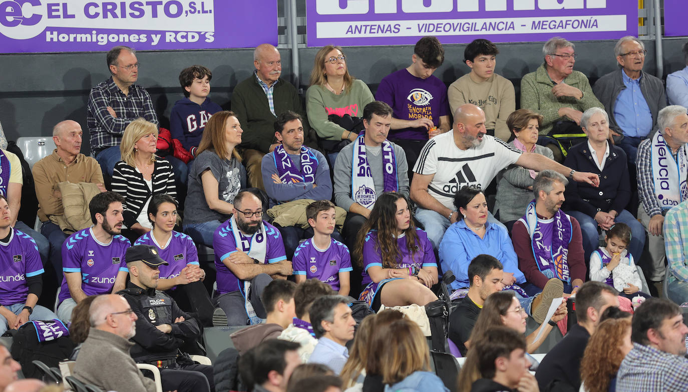 Zunder Palencia-Lenovo Tenerife: Búscate en la grada