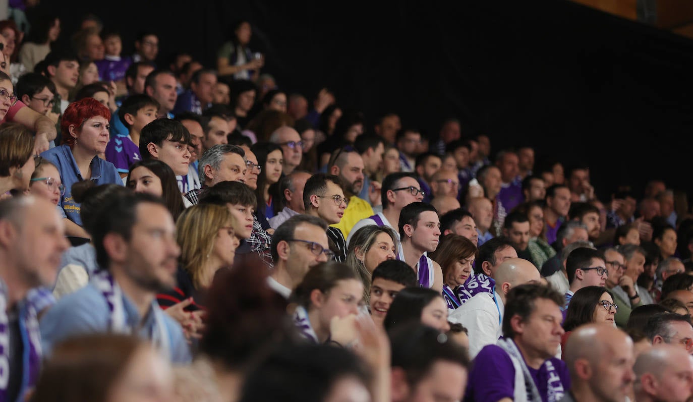 Zunder Palencia-Lenovo Tenerife: Búscate en la grada