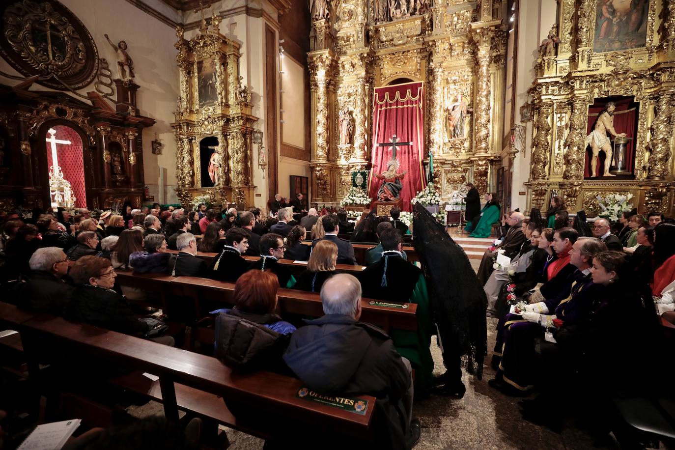 Ofrecimiento de los dolores de Valladolid a la Santísima Virgen