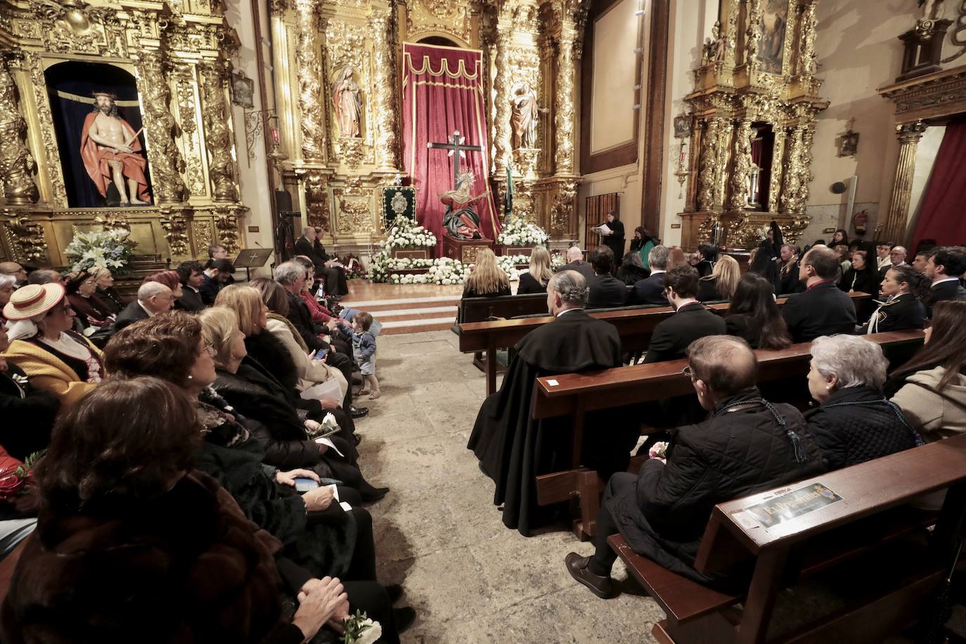 Ofrecimiento de los dolores de Valladolid a la Santísima Virgen