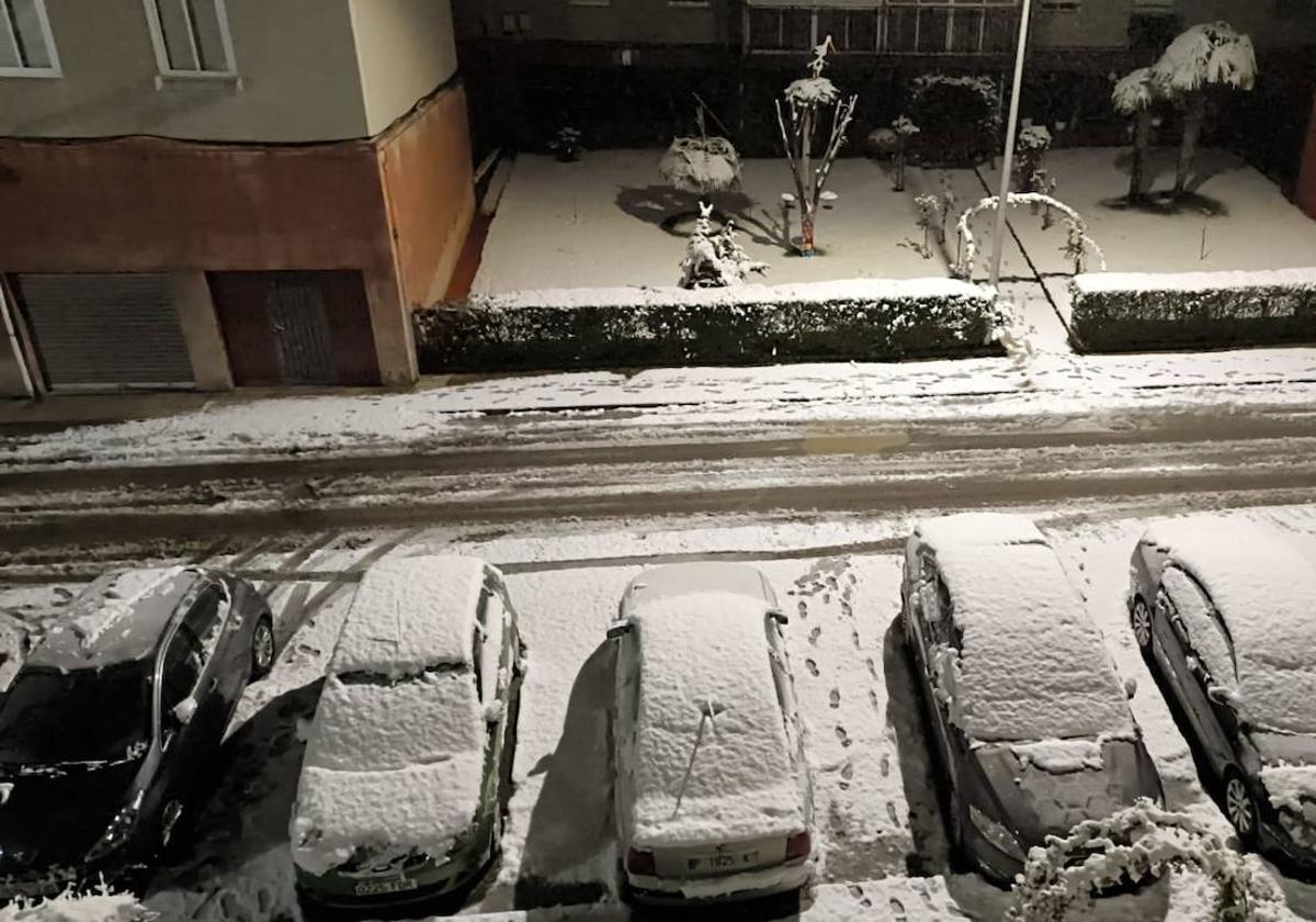 La nieve deja estampas invernales en la Montaña Palentina