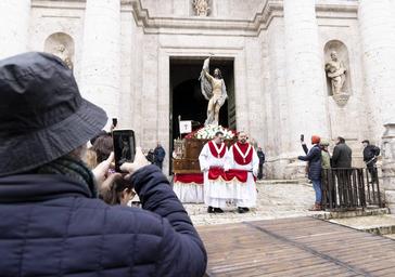 El turismo aguanta el tirón en la peor Semana Santa en suspensiones en más de 100 años