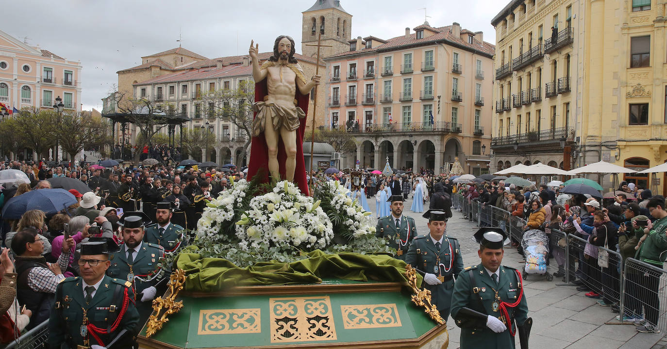 La procesión del Encuentro, en imágenes