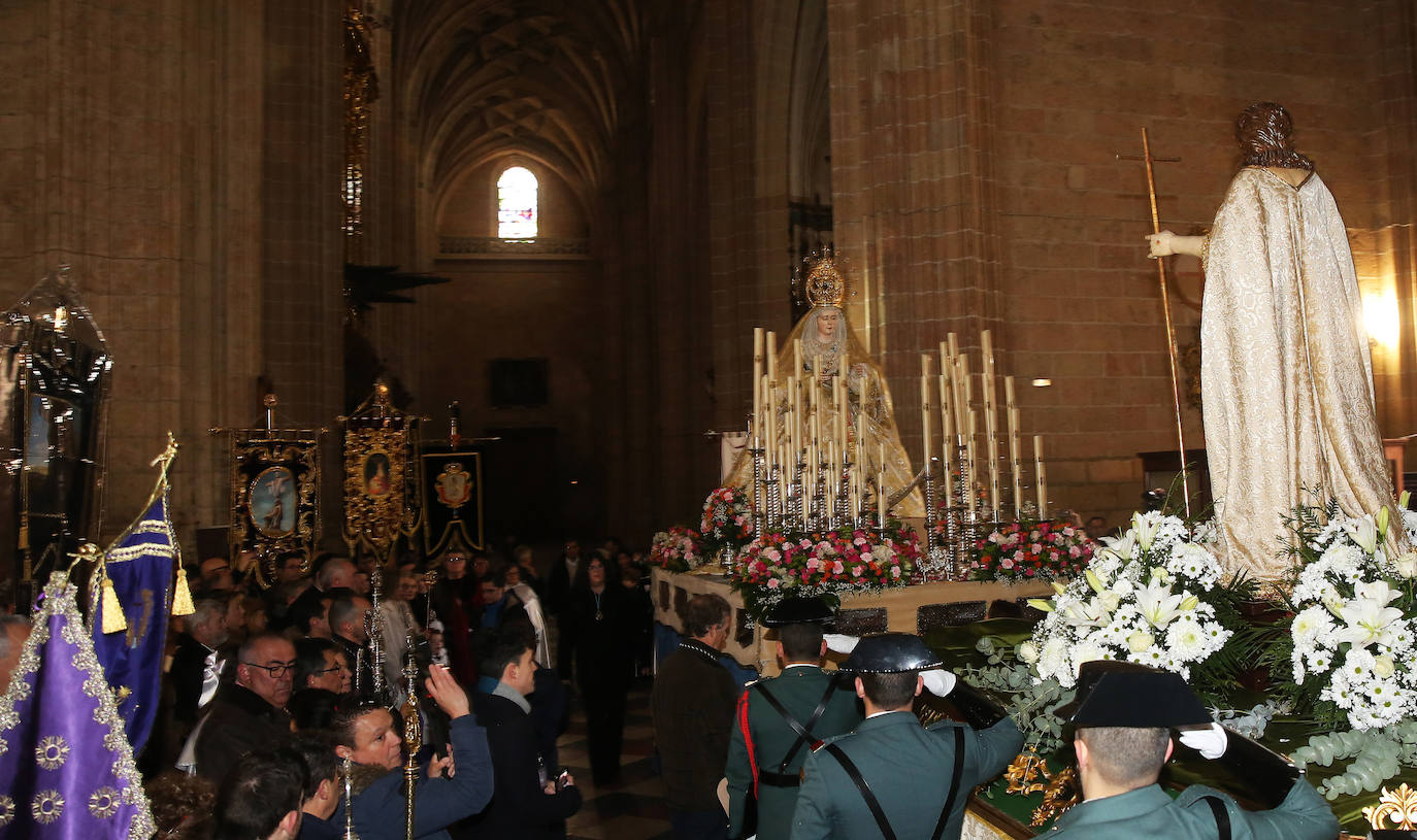 La procesión del Encuentro, en imágenes