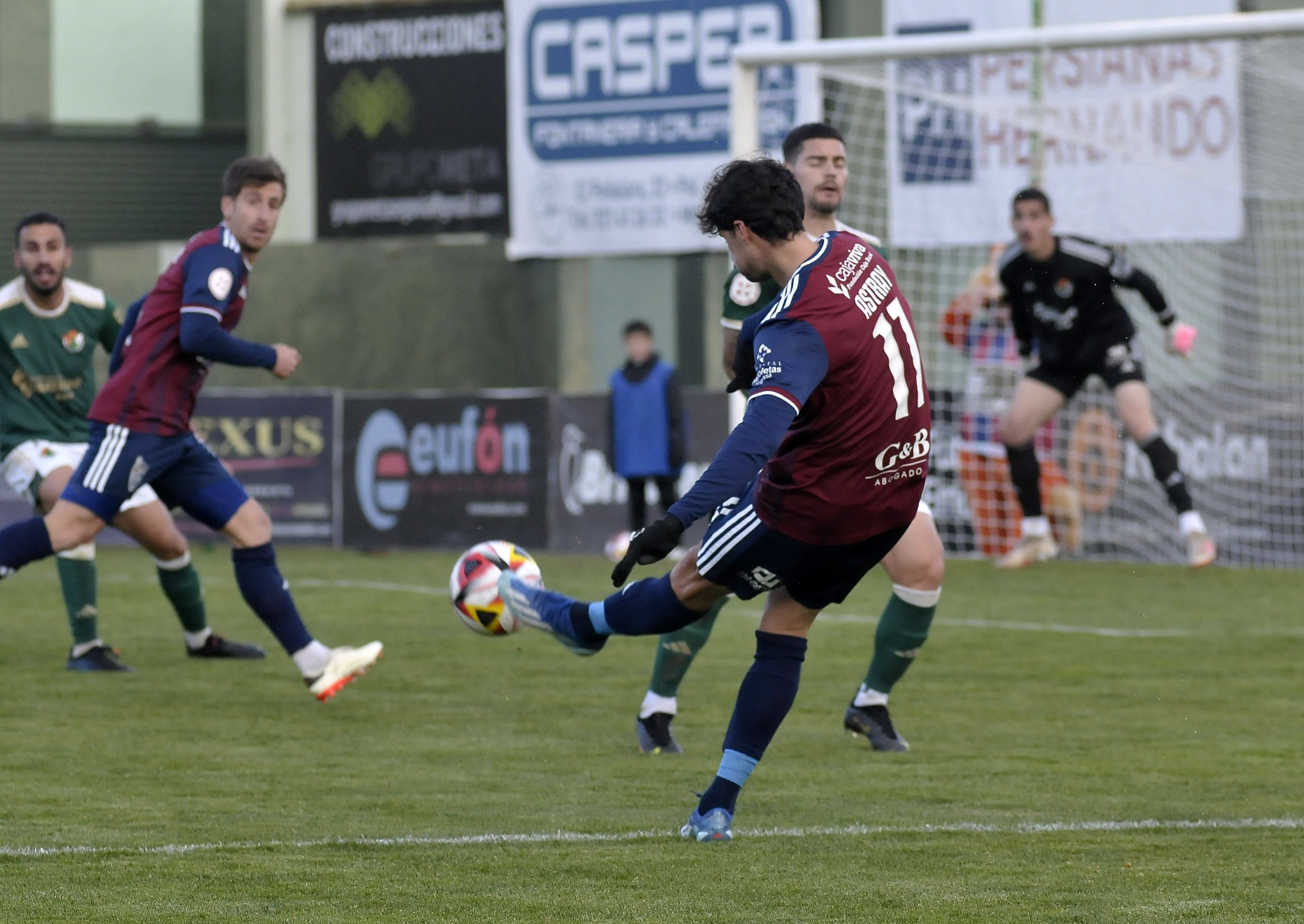 La goleada de la Sego al Cacereño, en imágenes