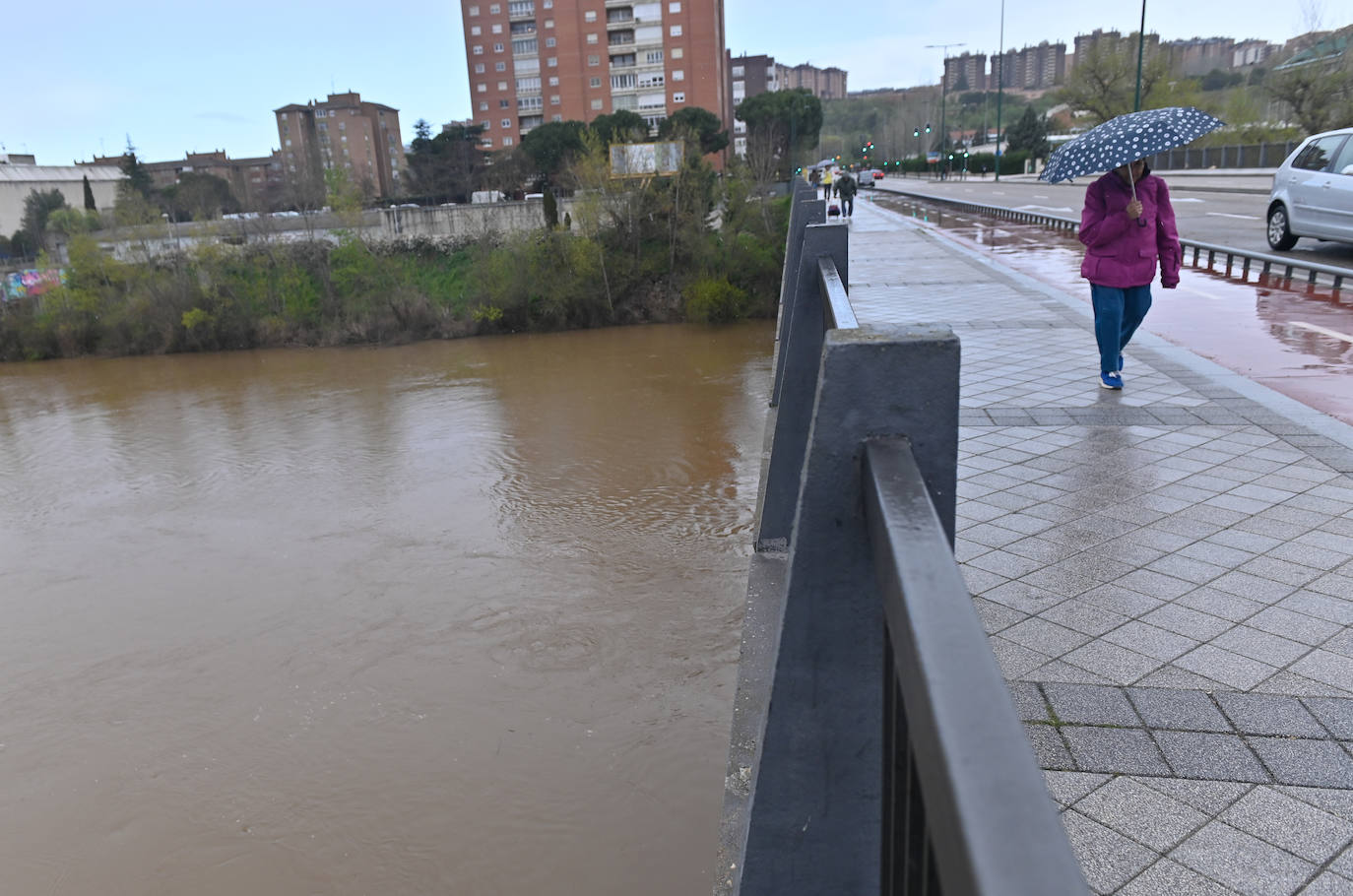 Crecida en los ríos de Valladolid después del temporal Nelson