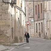 La falta de colaboración de 41 ayuntamientos impide resolver 79 quejas al Procurador