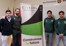 Pablo Villa, Fernando Suárez, Álvaro Gorostiza y Facu Munilla, en la presentación del partido Cantera Cavidel.