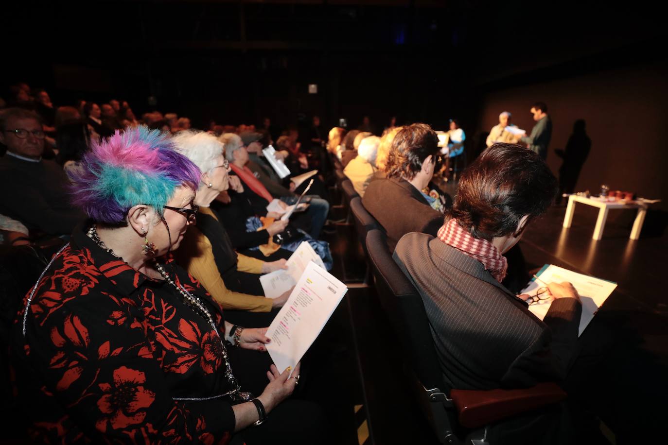 La actriz Eva Martín lee el manifiesto del Día Mundial del Teatro