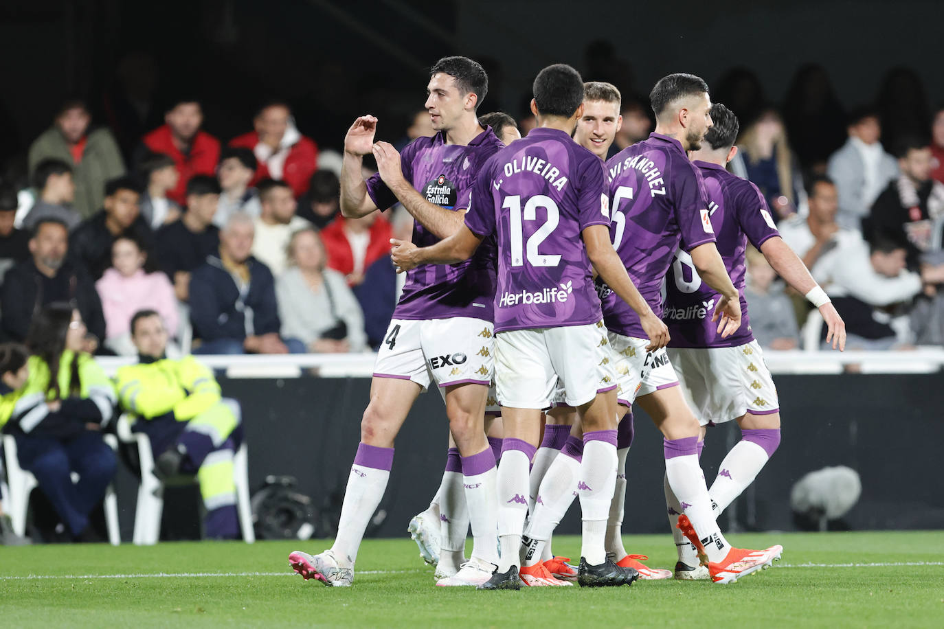 La victoria del Real Valladolid en Cartagena, en imágenes