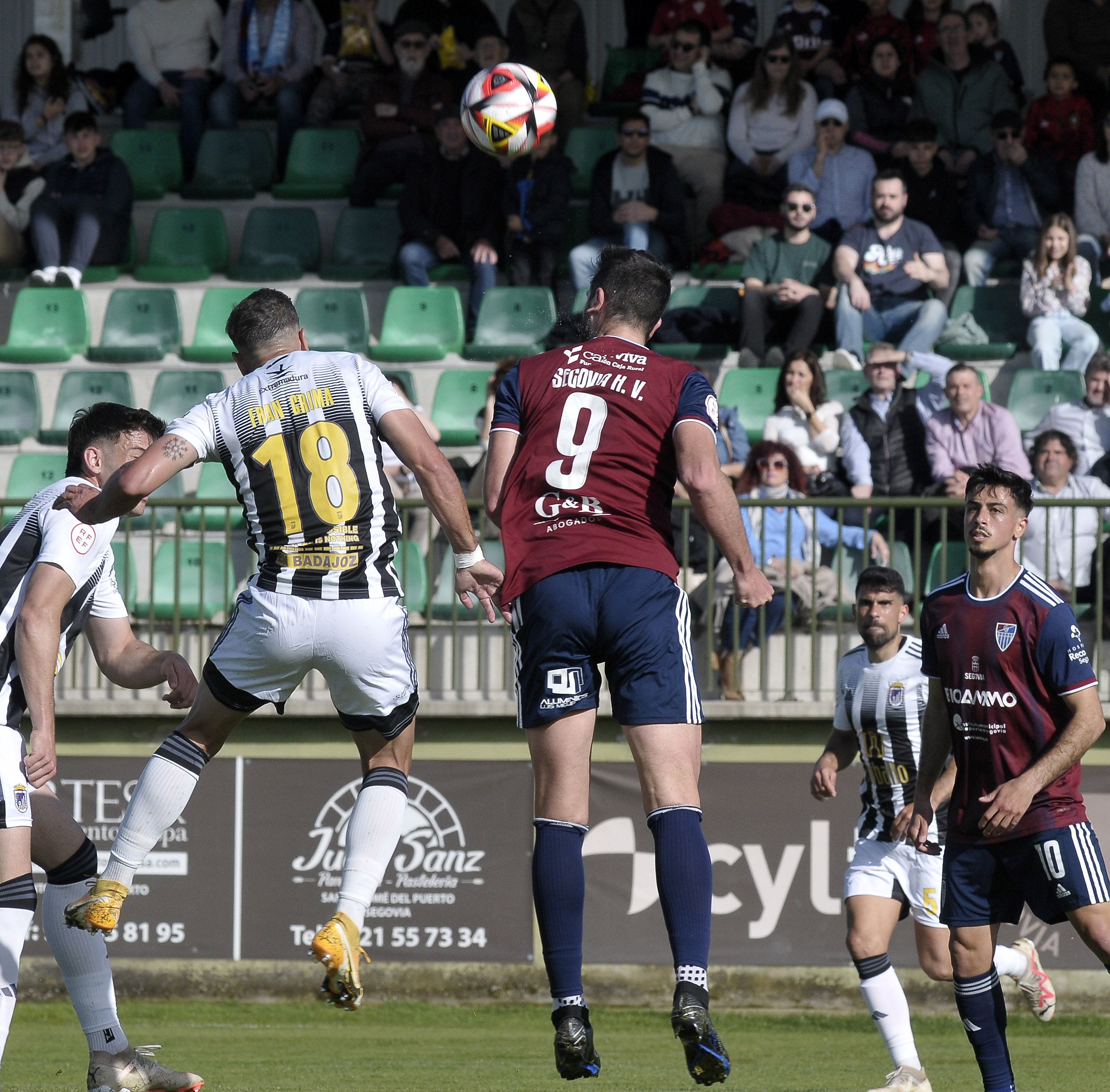 La victoria de la Sego ante el Badajoz, en imágenes (2 de 2)