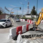 La obra en la rotonda de Arca Real provoca retenciones en la avenida de Zamora