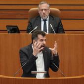 El «sí» del PP deja solo a Vox en su negativa a condenar la dictadura franquista