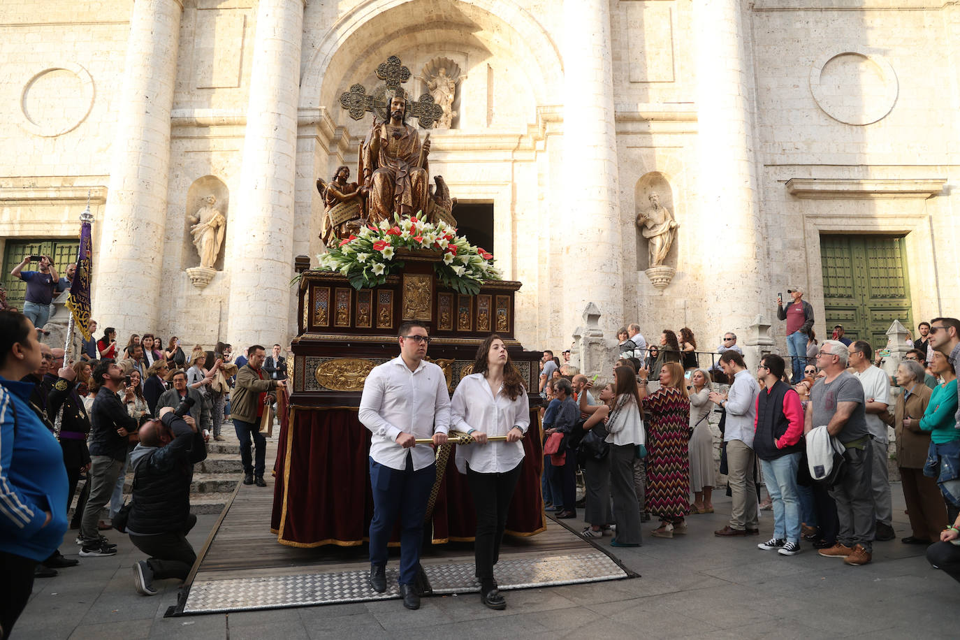 Las imágenes de la procesión de los jóvenes en el jubileo diocesano
