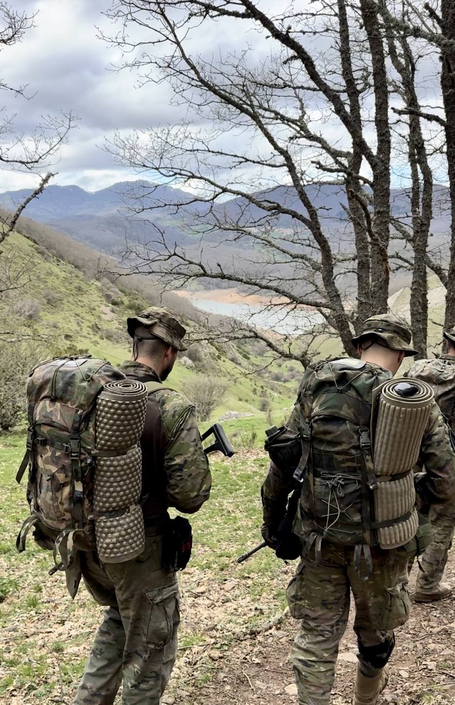 Maniobras militares en la Montaña Palentina