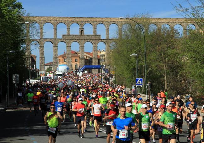 Fotos de la Media Maratón de Segovia (2 de 3).