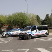 Un conductor choca contra una valla en Palencia y cuadruplica la tasa de alcohol