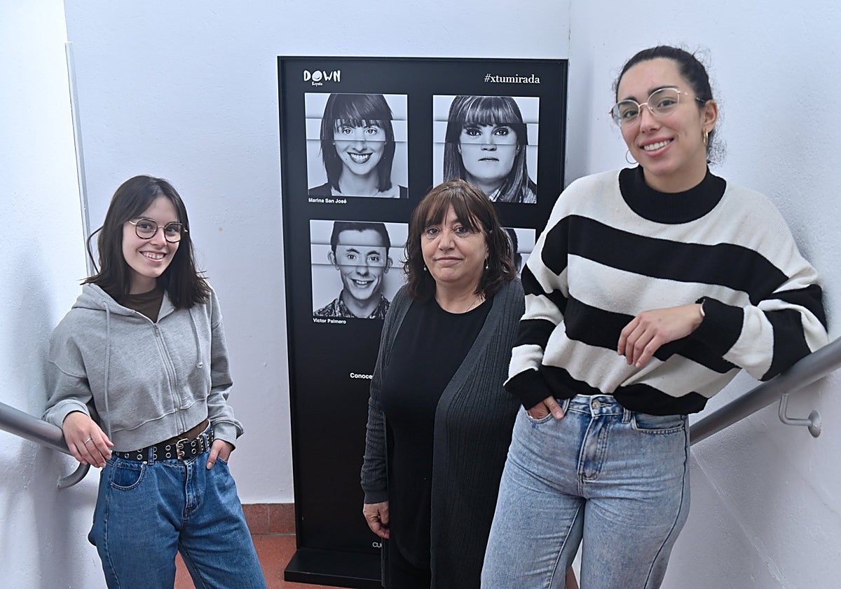 Marta Domínguez, MªAntonia Juan (Directora Asoc. Síndrome de Down de Valladolid) y Sara Alonso.