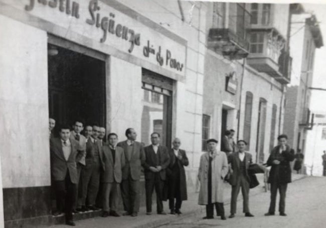 Antigua fábrica de confección en Tordesillas, situada en la calle Santa María 45, con los 19 trabajadores.