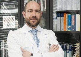 El doctor José Hinojosa Mena-Bernal