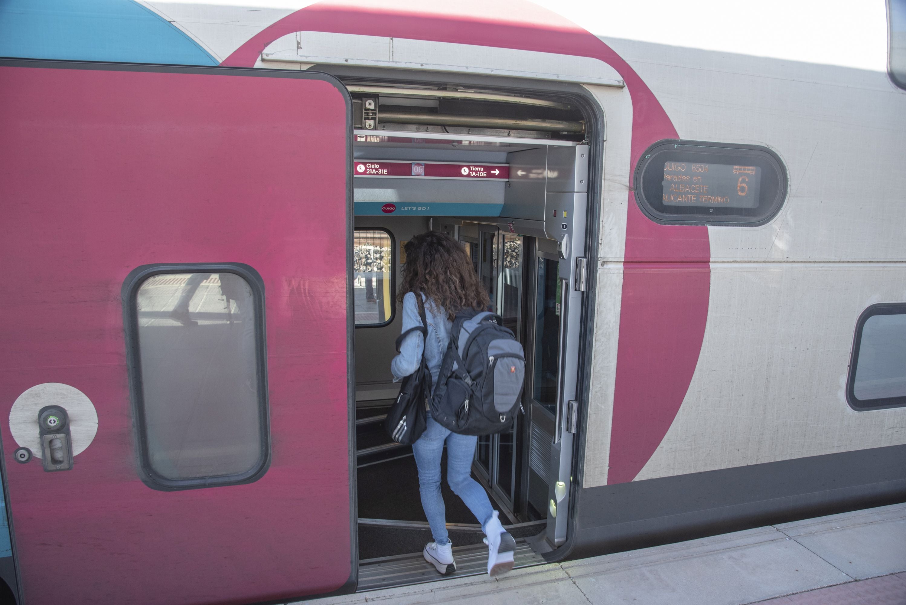 El primer trayecto de Ouigo en Segovia, en imágenes