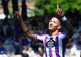 Marcos André celebra el tercero de los goles en Lezama.