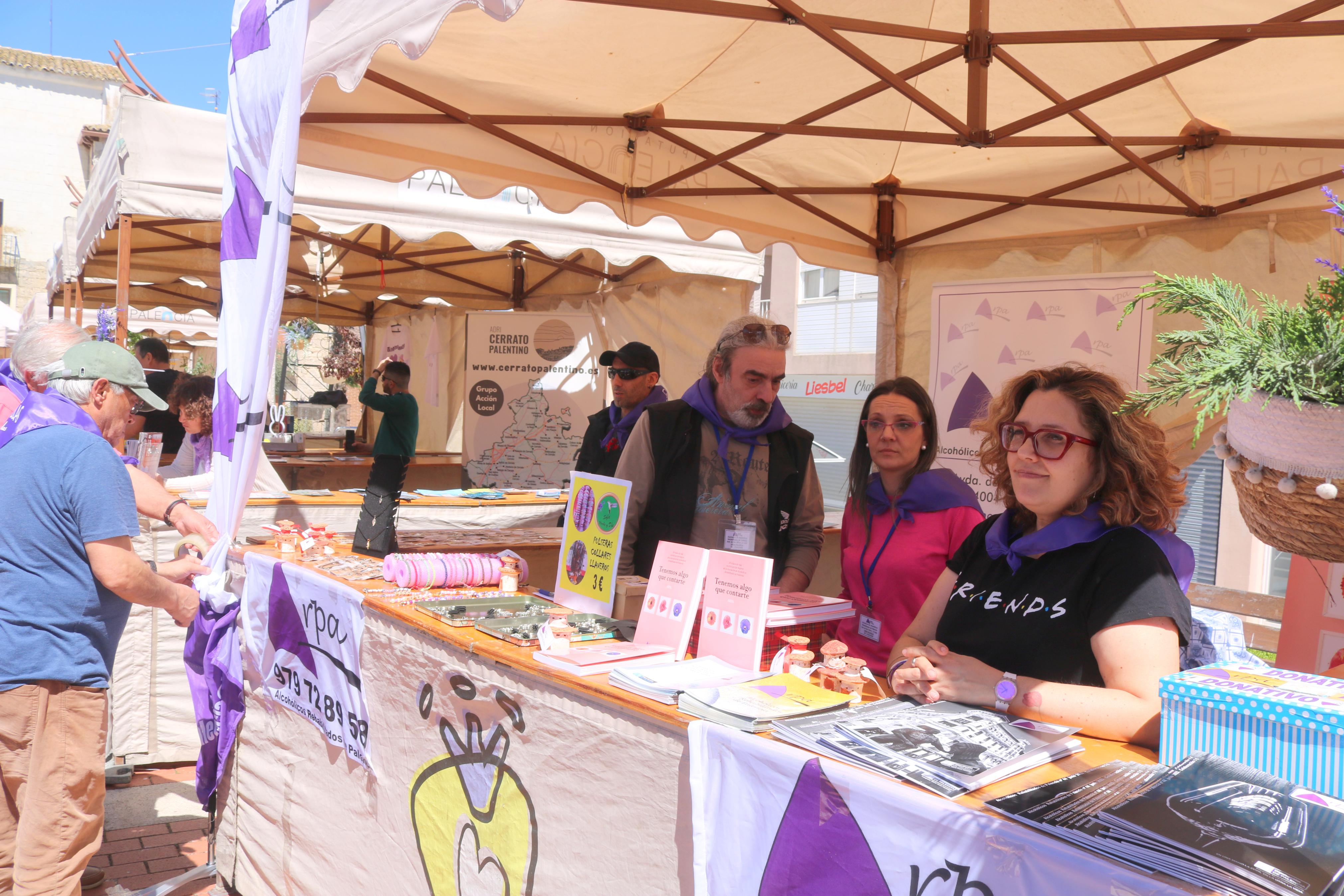 IV Feria de Exaltación de las Lilas en Villaviudas