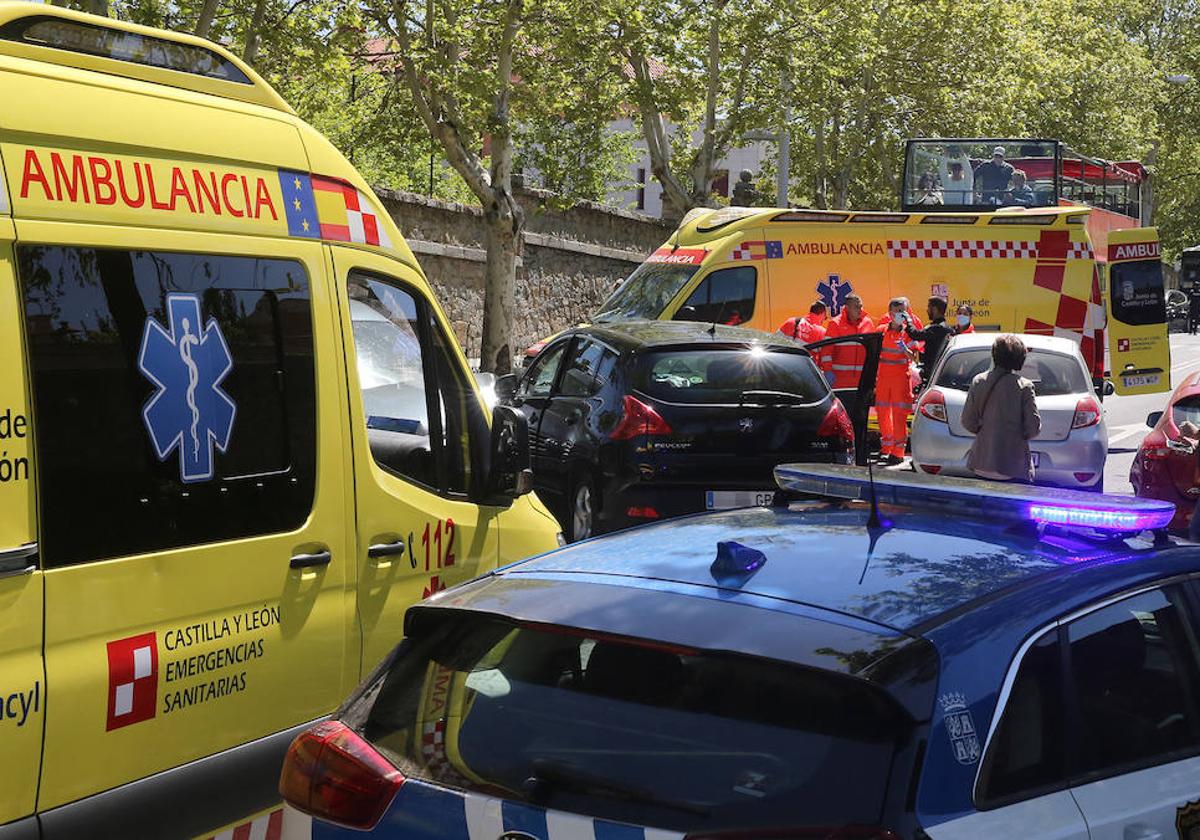 Fotografías del accidente en la avenida Padre Claret