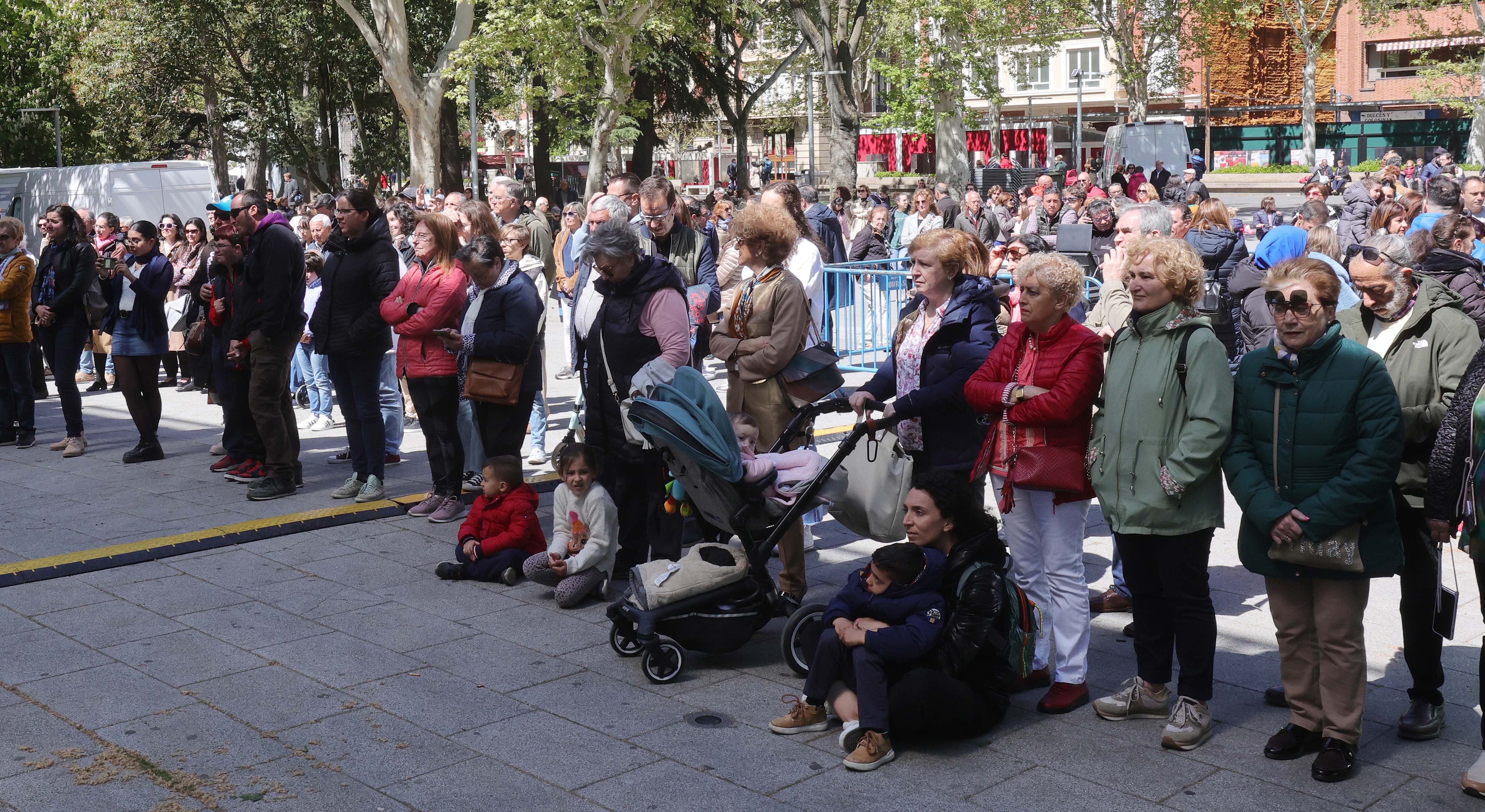 Bailes y casetas por el Día de la Comunidad en Palencia