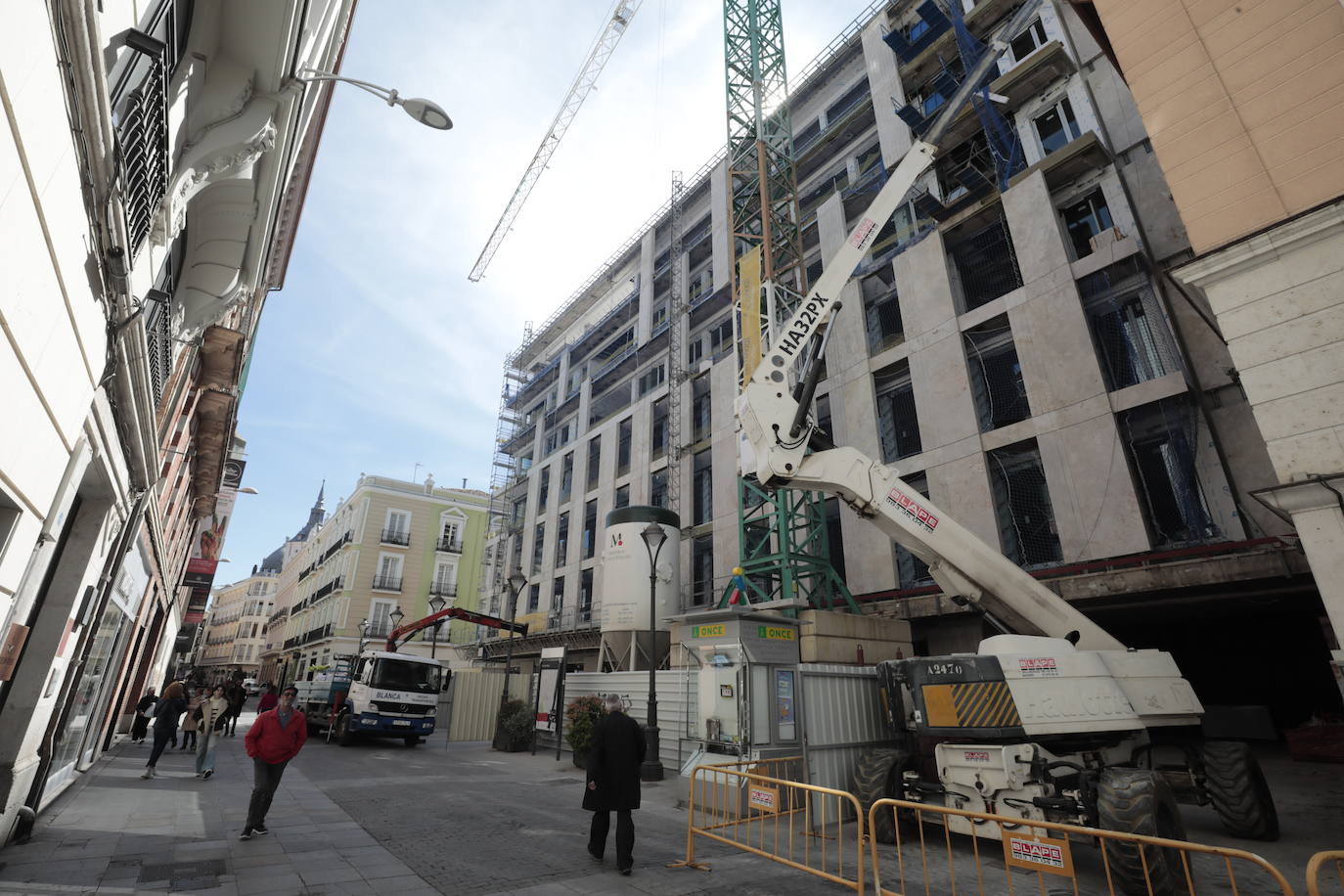 Obras en el antiguo edificio de El Corte Inglés de Valladolid